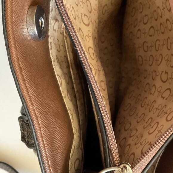 GUESS LOS ANGELES LOGO PURSE TOTE CROSSBODY LIKE NEW - Picture 14 of 16